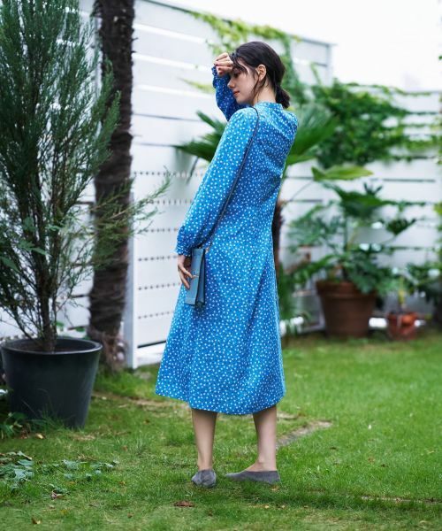 CARA O CRUZ / キャラ・オ・クルス ドレス | あらえる 花柄スタンドカラーワンピース【CoC by CARA O CRUZ】 | 詳細26