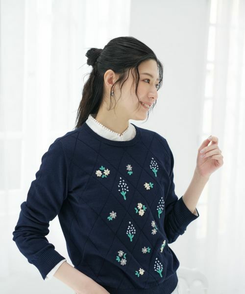 CARA O CRUZ / キャラ・オ・クルス ニット・セーター | 刺繍クルーネックニット【CoC by CARA O CRUZ】 | 詳細10