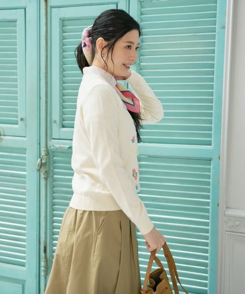 CARA O CRUZ / キャラ・オ・クルス ニット・セーター | 刺繍クルーネックニット【CoC by CARA O CRUZ】 | 詳細5