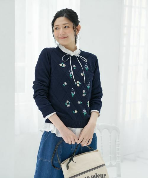 CARA O CRUZ / キャラ・オ・クルス ニット・セーター | 刺繍クルーネックニット【CoC by CARA O CRUZ】 | 詳細7