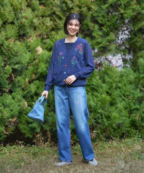 CARA O CRUZ / キャラ・オ・クルス カーディガン・ボレロ | フローラル刺繍Vネックカーディガン【CoC by CARA O CRUZ】 | 詳細17