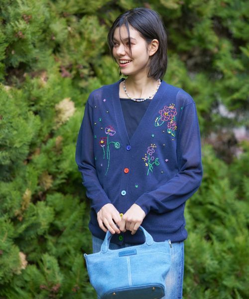 CARA O CRUZ / キャラ・オ・クルス カーディガン・ボレロ | フローラル刺繍Vネックカーディガン【CoC by CARA O CRUZ】 | 詳細5