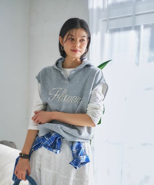 CARA O CRUZ / キャラ・オ・クルス テーラードジャケット | ロゴ刺繍フード付きベスト | 詳細1