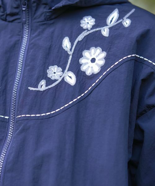 CARA O CRUZ / キャラ・オ・クルス その他アウター | 花刺繍ショート丈ブルゾン | 詳細15