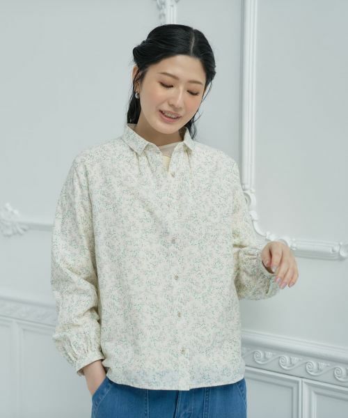 CARA O CRUZ / キャラ・オ・クルス シャツ・ブラウス | 洗える小花柄ギャザーネックシャツ【産地ナブル】 | 詳細4