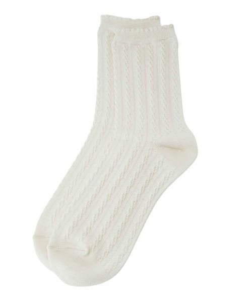 CARA O CRUZ / キャラ・オ・クルス ソックス | 透かしケーブル編みソックス（アイボリー）