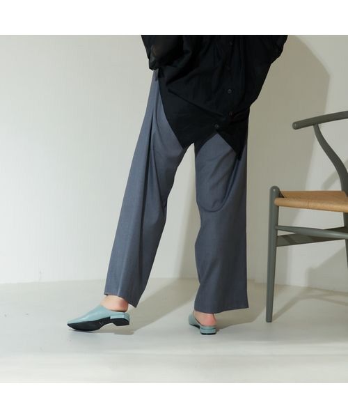 carino / カリーノ サンダル | Vカットラインスクエアトゥミュール | 詳細11