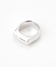 Crest Ring