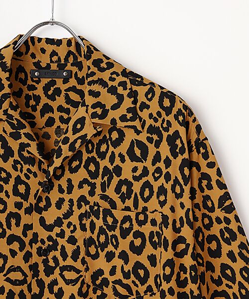 CS case study / CSケーススタディ シャツ・ブラウス | MINEDENIM Lips Leopard Print Open Collar SH | 詳細2