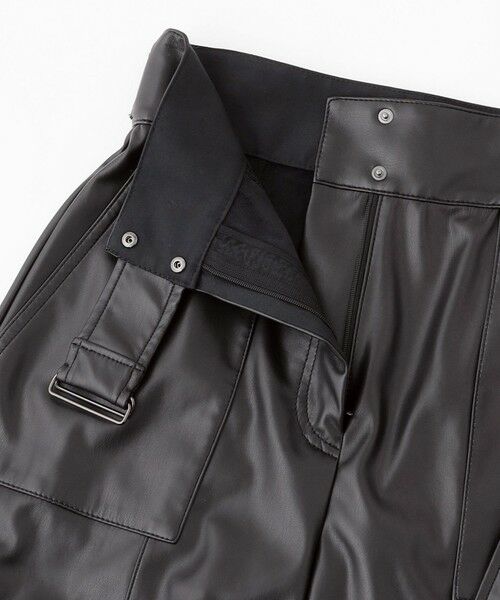 CAST: / キャスト コロン パンツ | シンセティックレザーセミワイドパンツ | 詳細8