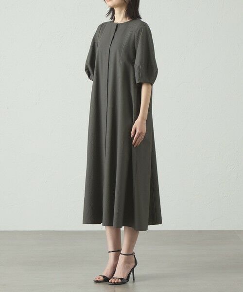 CAST: / キャスト コロン ロング・マキシ丈ワンピース | 【オンでもオフでも活躍】ボリュームスリーブサッカーワンピース | 詳細4