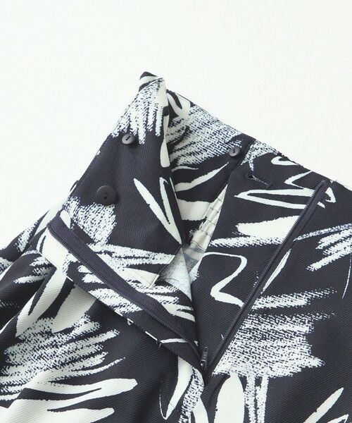 CAST: / キャスト コロン パンツ | 【1枚で着映える】ペイントプリントサスペンダーパンツ | 詳細9