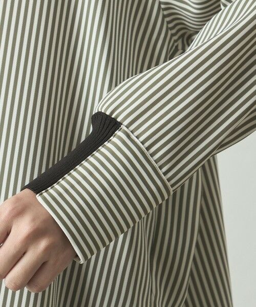CAST: / キャスト コロン シャツ・ブラウス | 【着用しわ軽減/吸水速乾】ストライプバックボタンブラウス | 詳細8