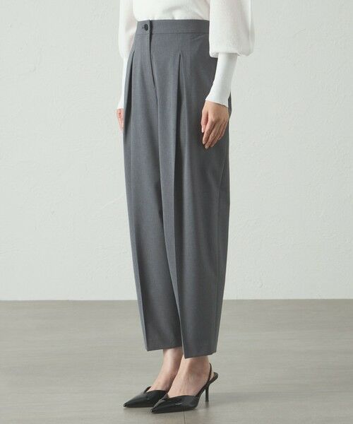 CAST: / キャスト コロン パンツ | 【着用シワ軽減/セットアップ対応】タックフォルムパンツ | 詳細4