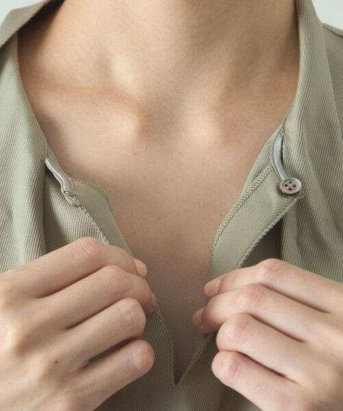 CAST: / キャスト コロン シャツ・ブラウス | 【着回し抜群】アシンメトリーボウタイブラウス | 詳細9