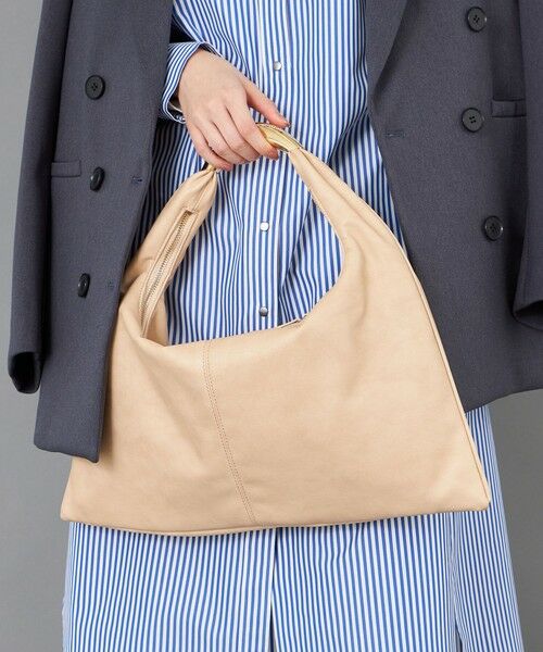 CAST: / キャスト コロン バッグ | 【LE VERNIS】Sculpture triangle M | 詳細2