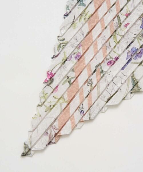 CHRISTIAN AUJARD / クリスチャン・オジャール マフラー・ショール・スヌード・ストール | ボタニカルフラワースカーフ | 詳細3