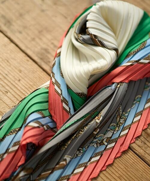 CHRISTIAN AUJARD / クリスチャン・オジャール マフラー・ショール・スヌード・ストール | プリーツスカーフ | 詳細1