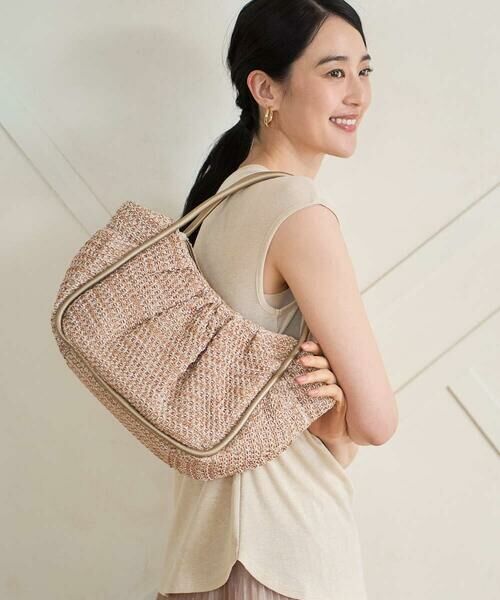 CHRISTIAN AUJARD / クリスチャン・オジャール トートバッグ | ラフィアライクハーフムーンバッグ（ベージュ）