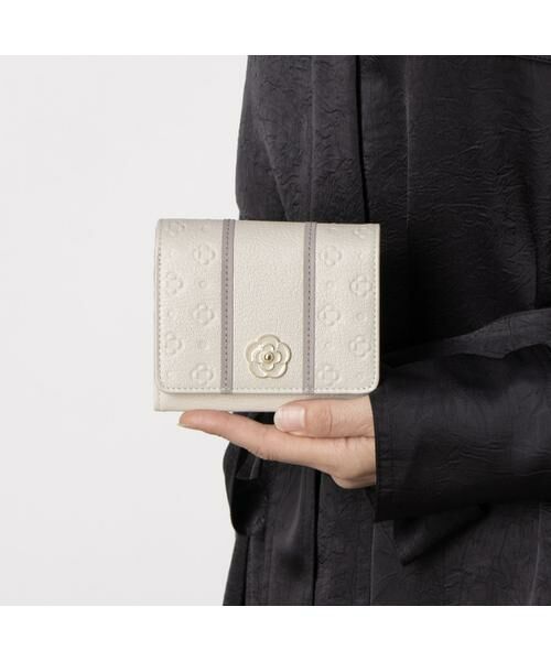 CLATHAS / クレイサス 財布・コインケース・マネークリップ | クレイサス CLATHAS ソフィア 内ボックス二つ折り財布 | 詳細28