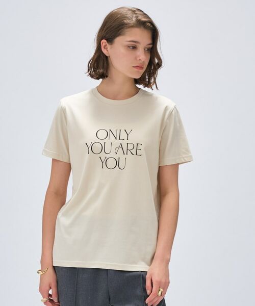 cloenc / クロエンス Tシャツ | 【手洗い可】ロゴプリントTシャツ(ライトベージュ(251))