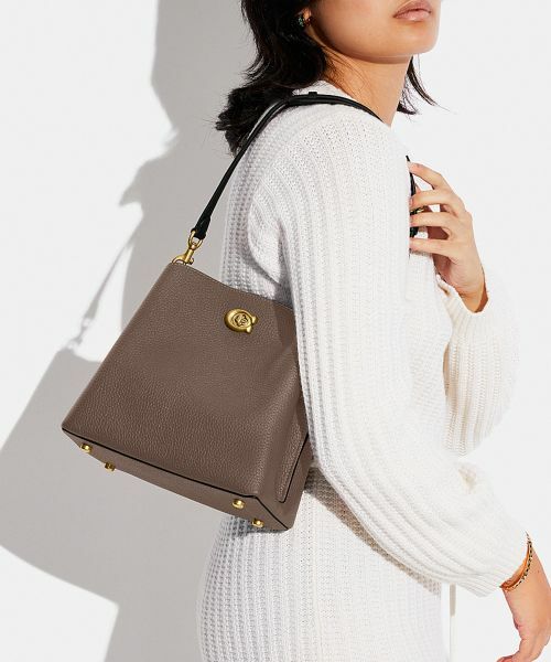 COACH コーチ　バケット　バッグ　ベージュ