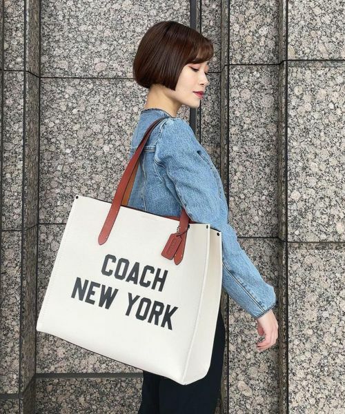 残り1点【未使用品】COACH コーチリレー トート・ グラフィック C765プレゼント