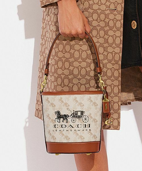 coach ダコタ バケット バッグ 16　コーチ　ショルダーバッグコーチ