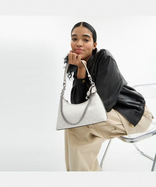 COACH シグネチャーキャンバスのジュリエットショルダーバッグ ジュリエット ショルダー バッグ 25・シグネチャー キャンバス
