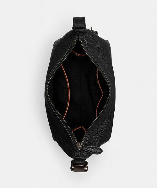 COACHコーチ　トラベルポーチ(黒) Amazon | COACH(コーチ)セカンドバッグ トラベルポーチ 2836 QB