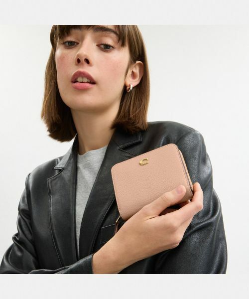 カラーレザー☆かわいい【COACH】コンパクト財布 ビルフォード♪ 公式】COACH – コーチ | ビルフォールド ウォレット カラーブロック