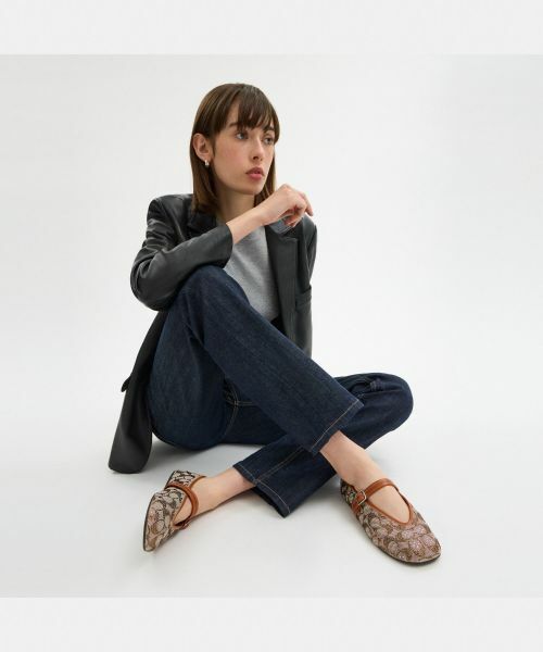 洗練された大人の【Coach コーチ】リヴ メリー ジェーン メリージェーン・クリスタル シグネチャー ジャカード