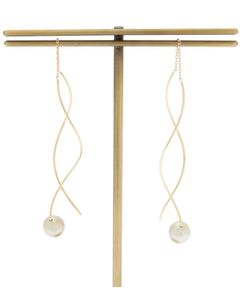 COCOSHNIK / ココシュニック ピアス・イヤリング | K10S字ライン×パール チェーンピアス 大