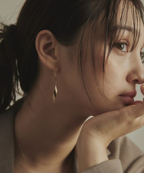 COCOSHNIK / ココシュニック ピアス・イヤリング | K10平板ひねり フックピアス | 詳細14