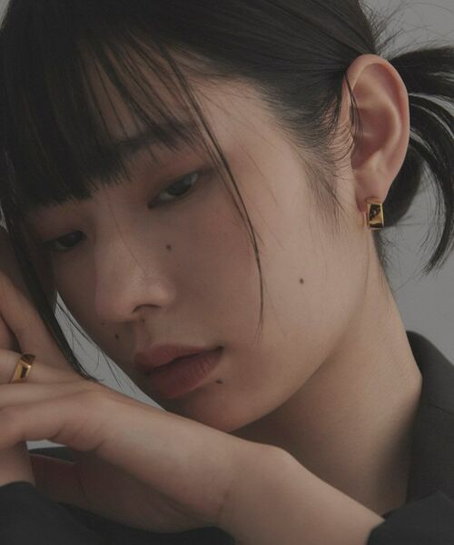 COCOSHNIK / ココシュニック ピアス・イヤリング | シルバー ツイストスクエア ピアス GP | 詳細16