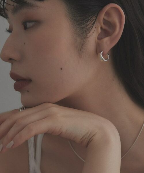 COCOSHNIK / ココシュニック ピアス・イヤリング | シルバー ツイストスクエア ピアス | 詳細13
