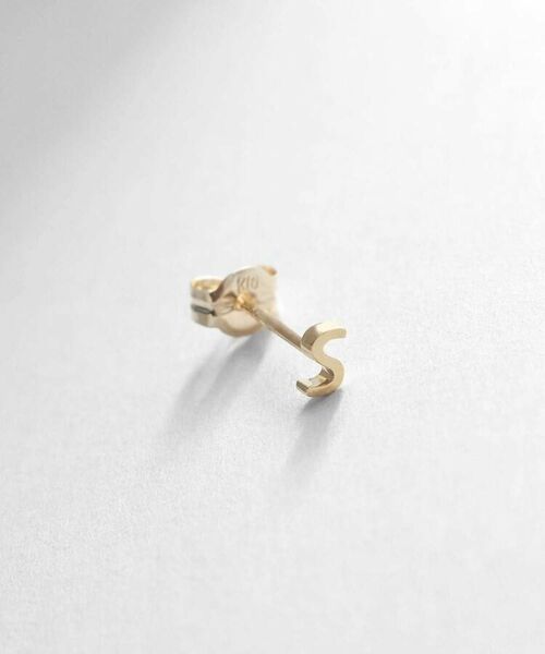 COCOSHNIK / ココシュニック ピアス・イヤリング | 【WEB限定】K10イニシャルＳ スタッドピアス（片耳用） | 詳細1