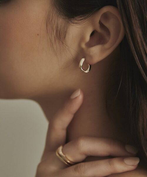 COCOSHNIK / ココシュニック ピアス・イヤリング | K10キヘイモチーフ スタッドピアス | 詳細9