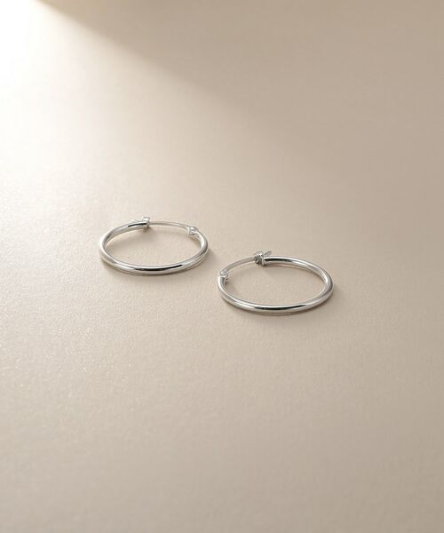 COCOSHNIK / ココシュニック ピアス・イヤリング | プラチナ中空丸線フープピアス小 | 詳細1