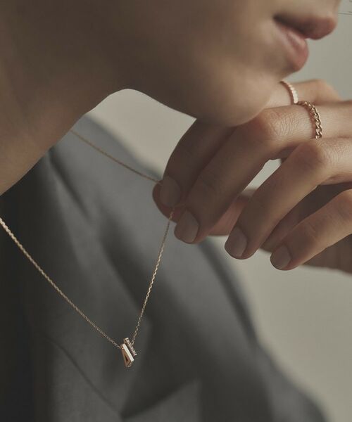 COCOSHNIK / ココシュニック ネックレス・ペンダント・チョーカー | K10ダイヤモンド トライアングルシェイプ ネックレス | 詳細11