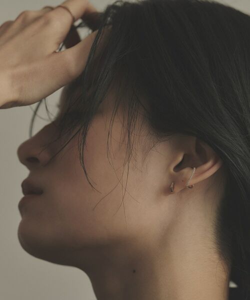 COCOSHNIK / ココシュニック ピアス・イヤリング | K10ダイヤモンド S字スクエア イヤーカフ | 詳細8