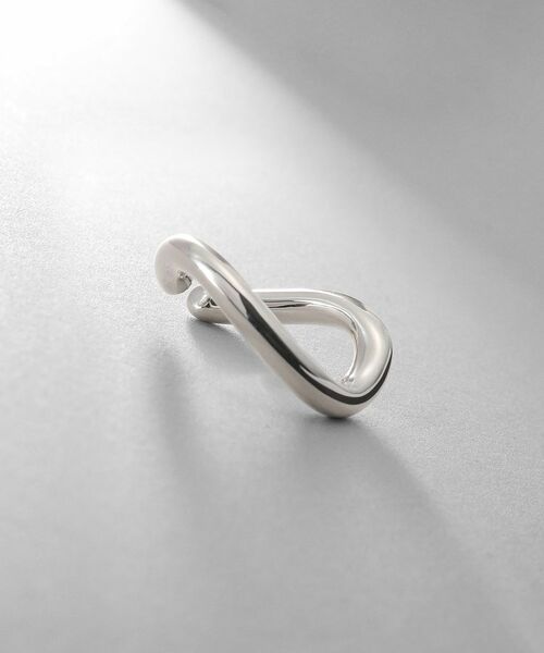 COCOSHNIK / ココシュニック ピアス・イヤリング | シルバー ボリュームSラインイヤーカフ | 詳細1