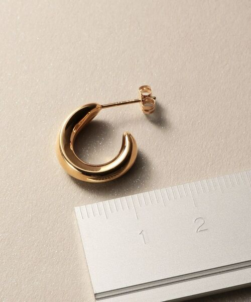 COCOSHNIK / ココシュニック ピアス・イヤリング | K10中空しのぎニュアンスフープ スタッドピアス | 詳細4