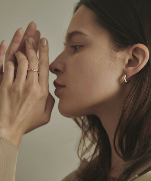 COCOSHNIK / ココシュニック ピアス・イヤリング | K10中空スクエアニュアンスフープ スタッドピアス | 詳細7