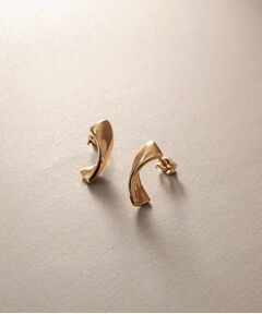 COCOSHNIK / ココシュニック ピアス・イヤリング | K10甲丸ツイスト スタッドピアス