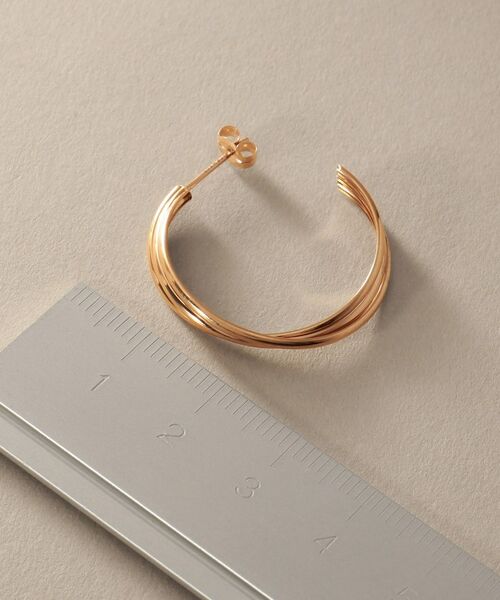 COCOSHNIK / ココシュニック ピアス・イヤリング | K10甲丸トリプルツイストフープ スタッドピアス大 | 詳細5