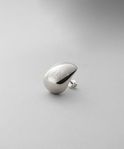 COCOSHNIK / ココシュニック ピアス・イヤリング | シルバー ホロウピアス ロングクッションシェイプ | 詳細3