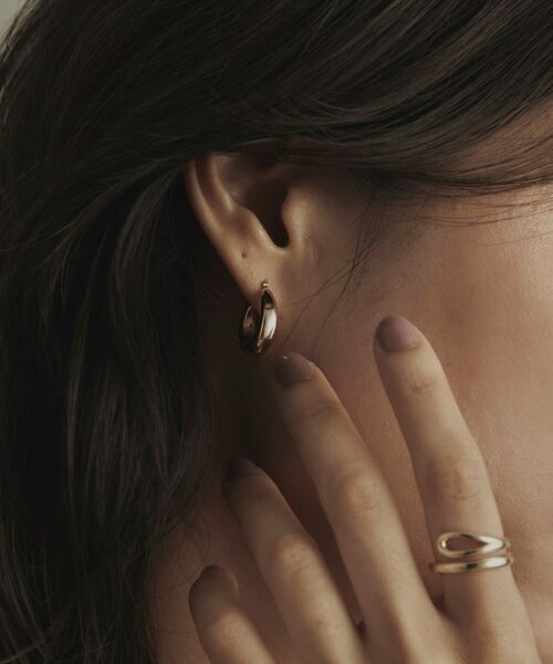 COCOSHNIK / ココシュニック ピアス・イヤリング | K10中空カーブ フープピアス | 詳細7