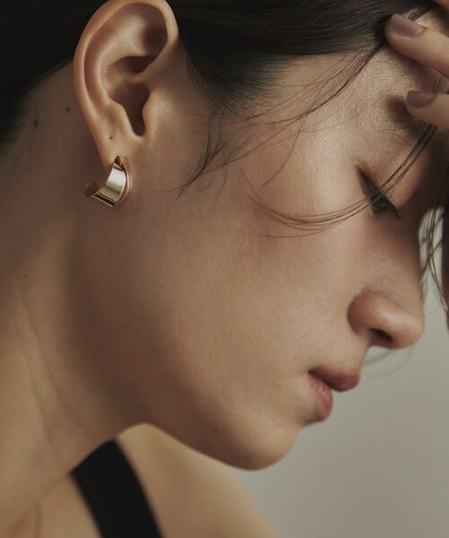 COCOSHNIK / ココシュニック ピアス・イヤリング | K10フォールディングプレート スタッドピアス | 詳細8