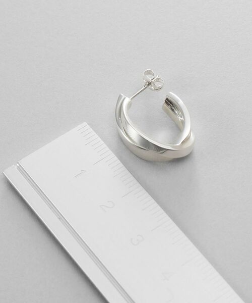 COCOSHNIK / ココシュニック ピアス・イヤリング | シルバー フラットオーバルクロスピアス | 詳細4